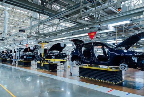 2021車圈熱詞盤點 華為、混動、OTA，個個火遍汽車圈